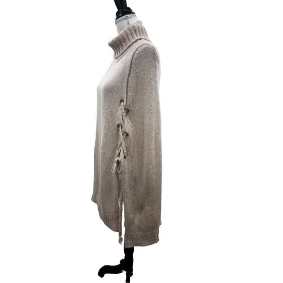 Betsey Johnson Sleeveless Knit Turtleneck Sweater Tunic Beige Women’s Size Large - Picture 3 of 15